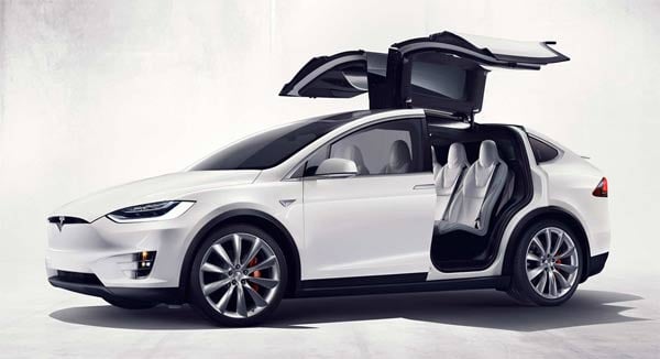 Reasons Why The 2017 Tesla Model X 75d Is Awesome Torque News