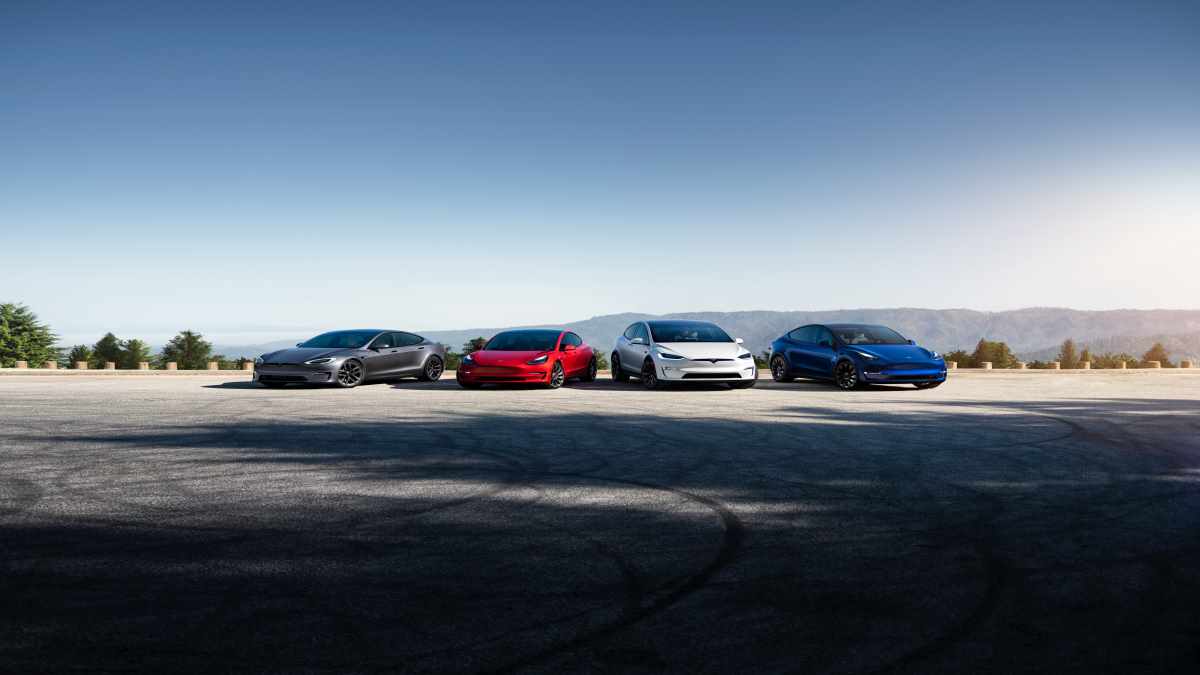 these-tesla-vehicles-get-an-instant-7-500-rebate-off-the-purchase-price-there-are-two-that-don
