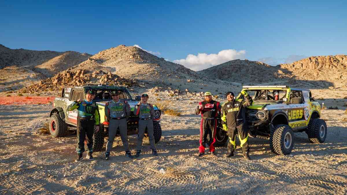 Ford Broncos Take On and Tame California’s ‘King of the Hammers ...