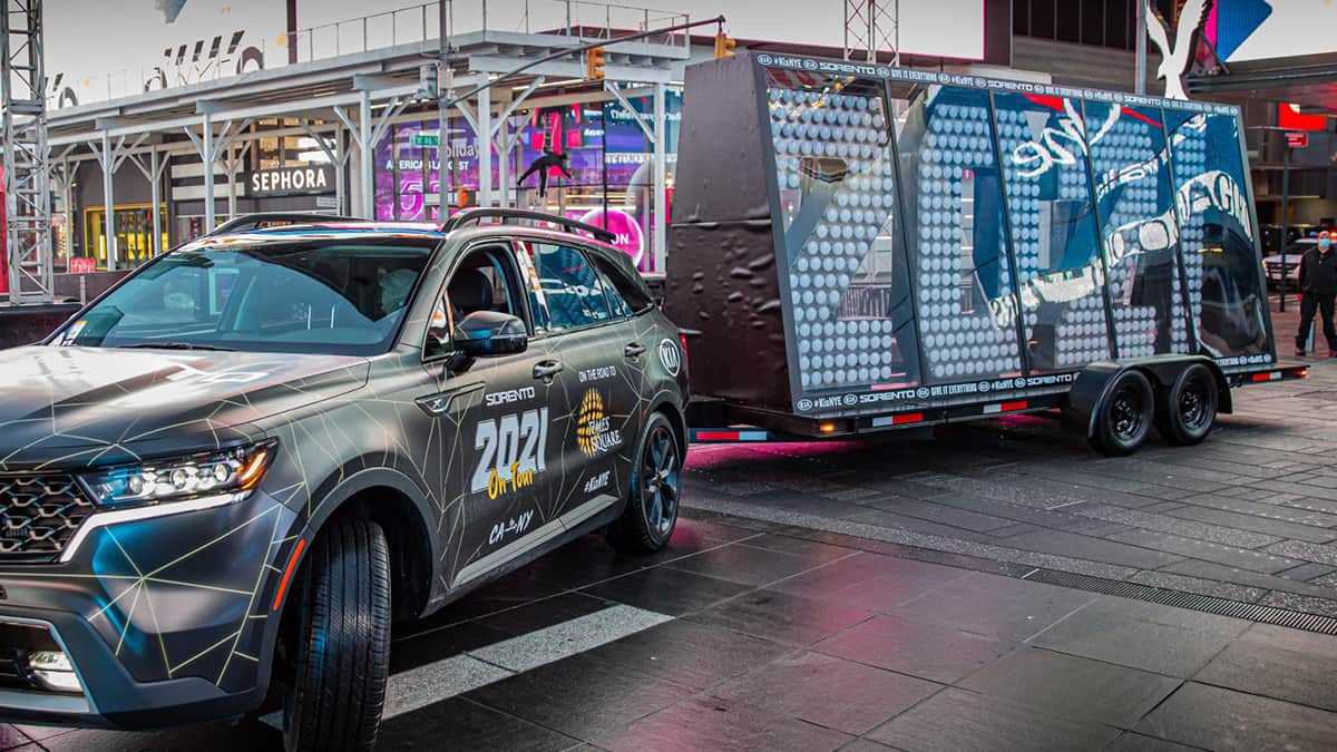 Kia Helps Save New Year’s Eve in Times Square Torque News