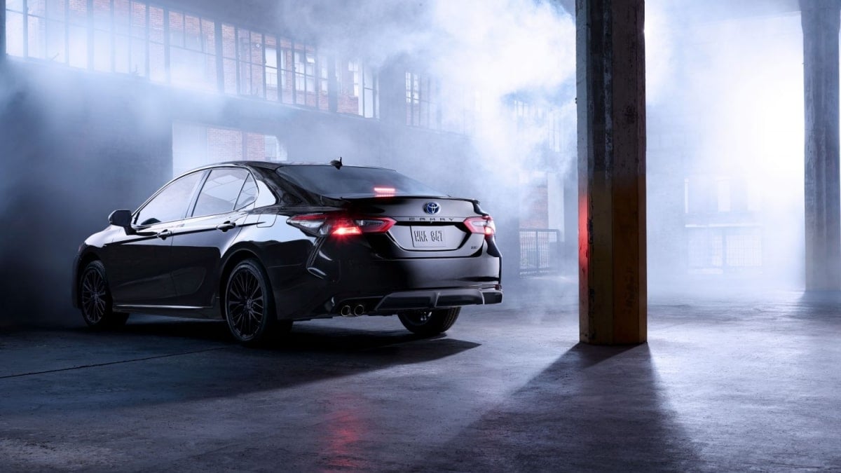 2022 Toyota Camry Hybrid XSE