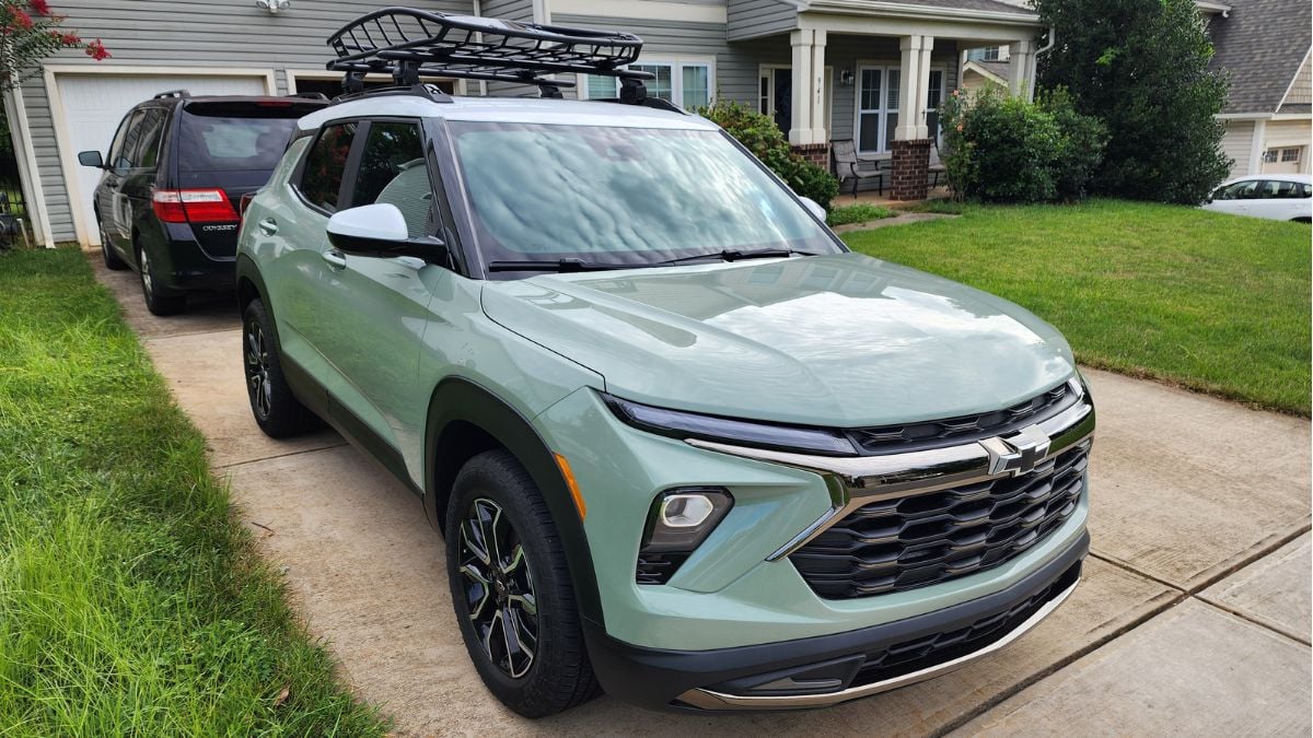 2024 Chevrolet Trailblazer front exterior