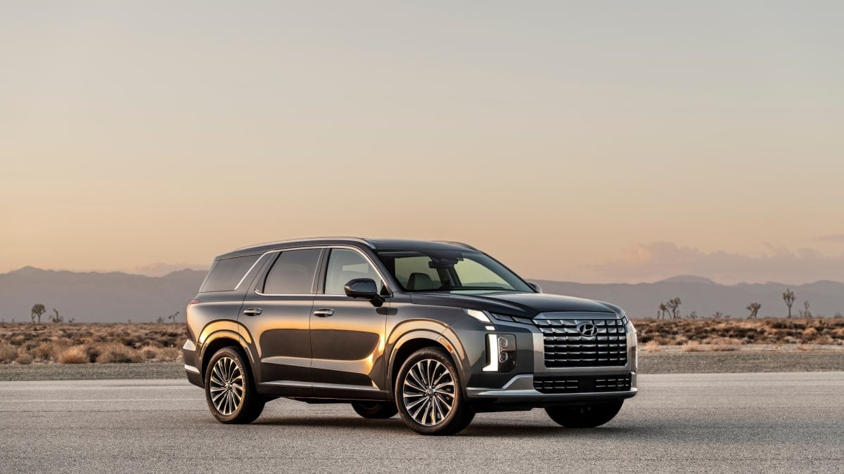 Hyundai Palisade is one of the most reliable V-6-powered SUVs you can still buy