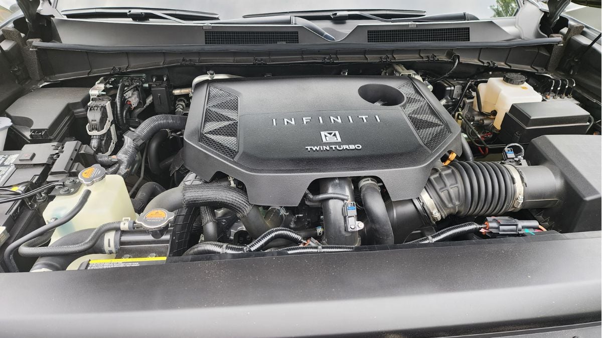 2025 Infiniti QX80 Engine