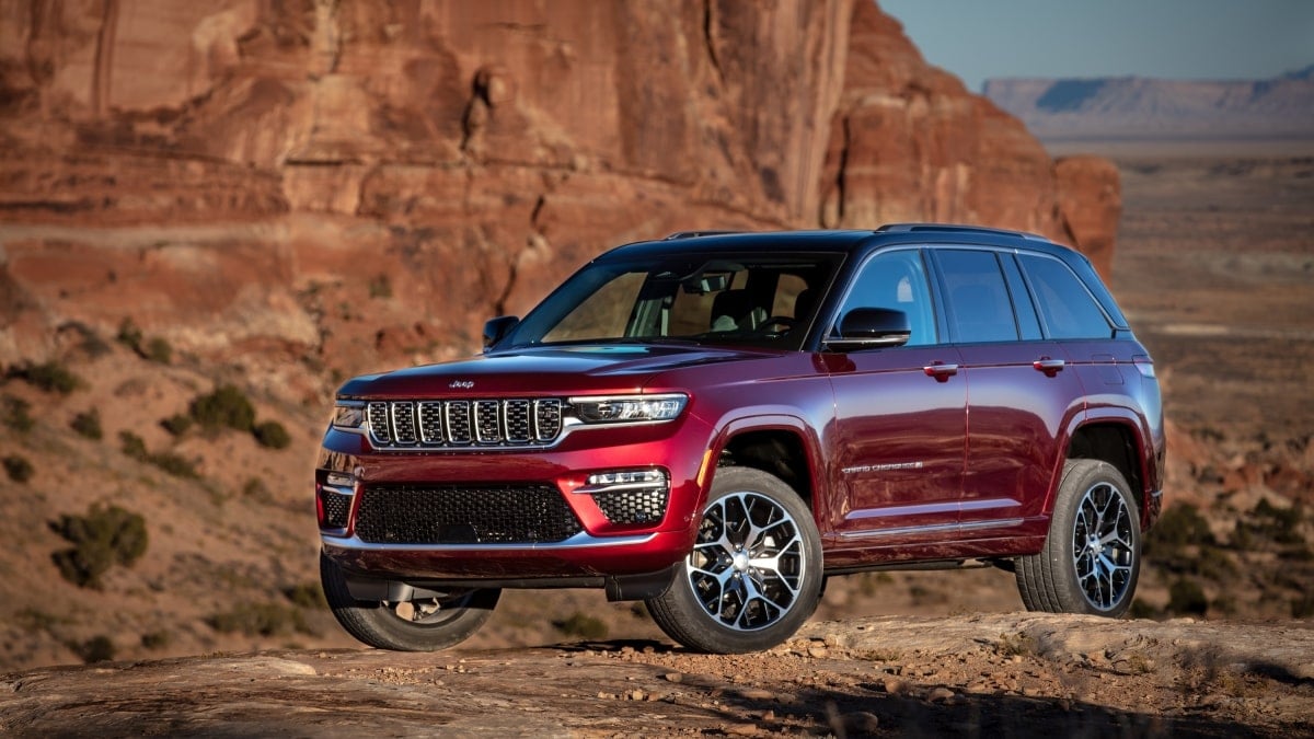 Jeep Grand Cherokee among the best V-6-powered SUVs you can still buy new