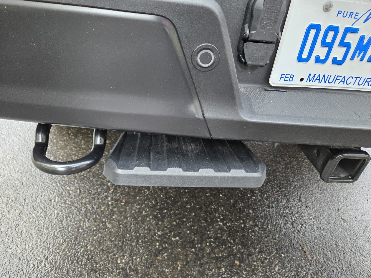 2024 Ford F-150 Tremor widdle wadder step image by John Goreham