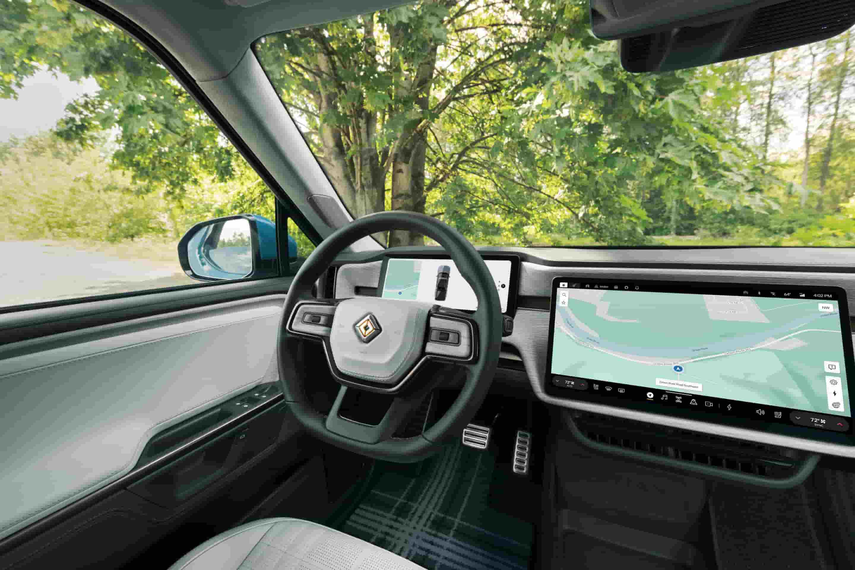 Rivian R1 Interior Picture