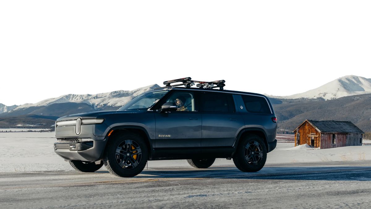 After My 2025 Rivian R1S Was Rear-Ended, I Learned the Hard Way What It Takes to Get Back on the Road