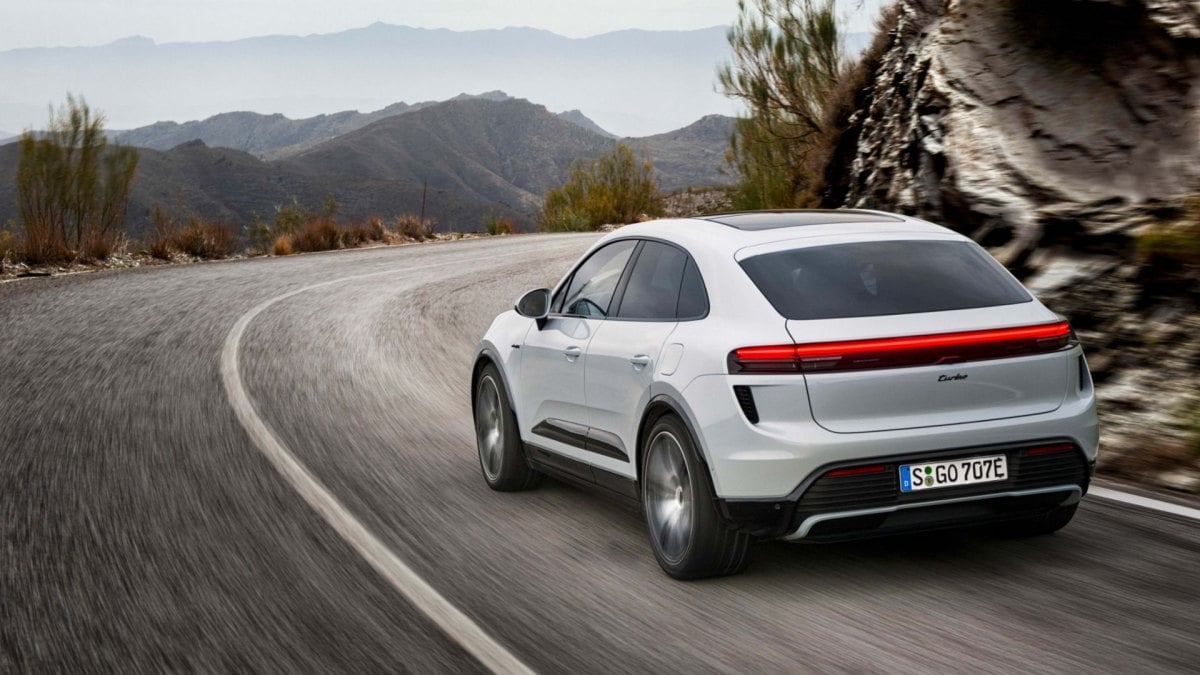 2024 Porsche Macan EV - Porsche Newsroom Official