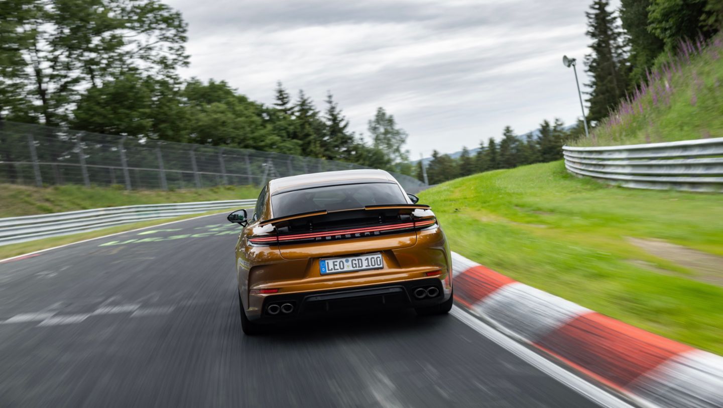 2025 Porsche Panamera Sets Nurburgring Lap Record