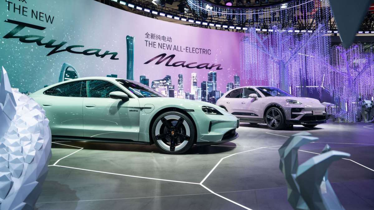 Porsche Parters with ChargePoint to improve EV Charging