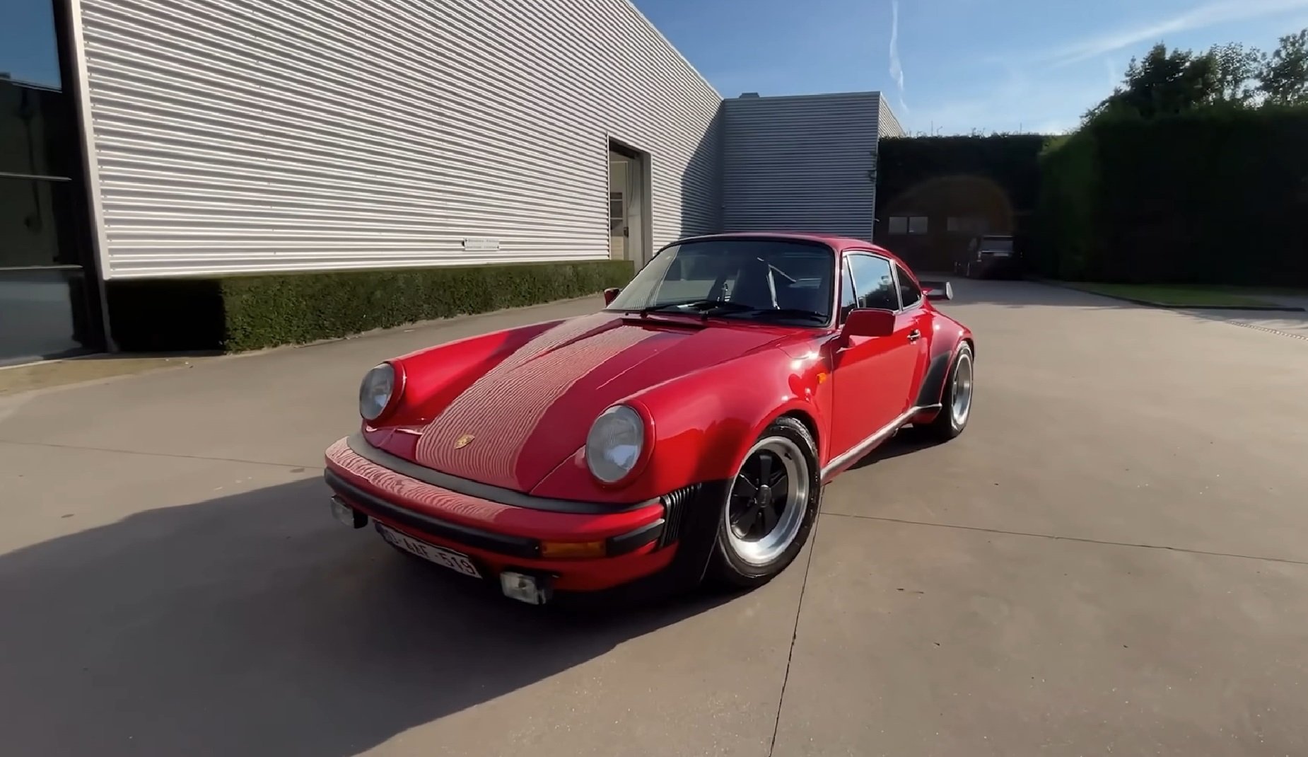 Red Porsche 911 (930) Turbo 