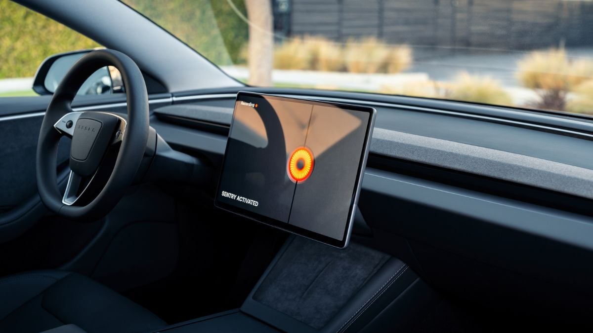 Tesla Model 3 Sentry Mode Activated