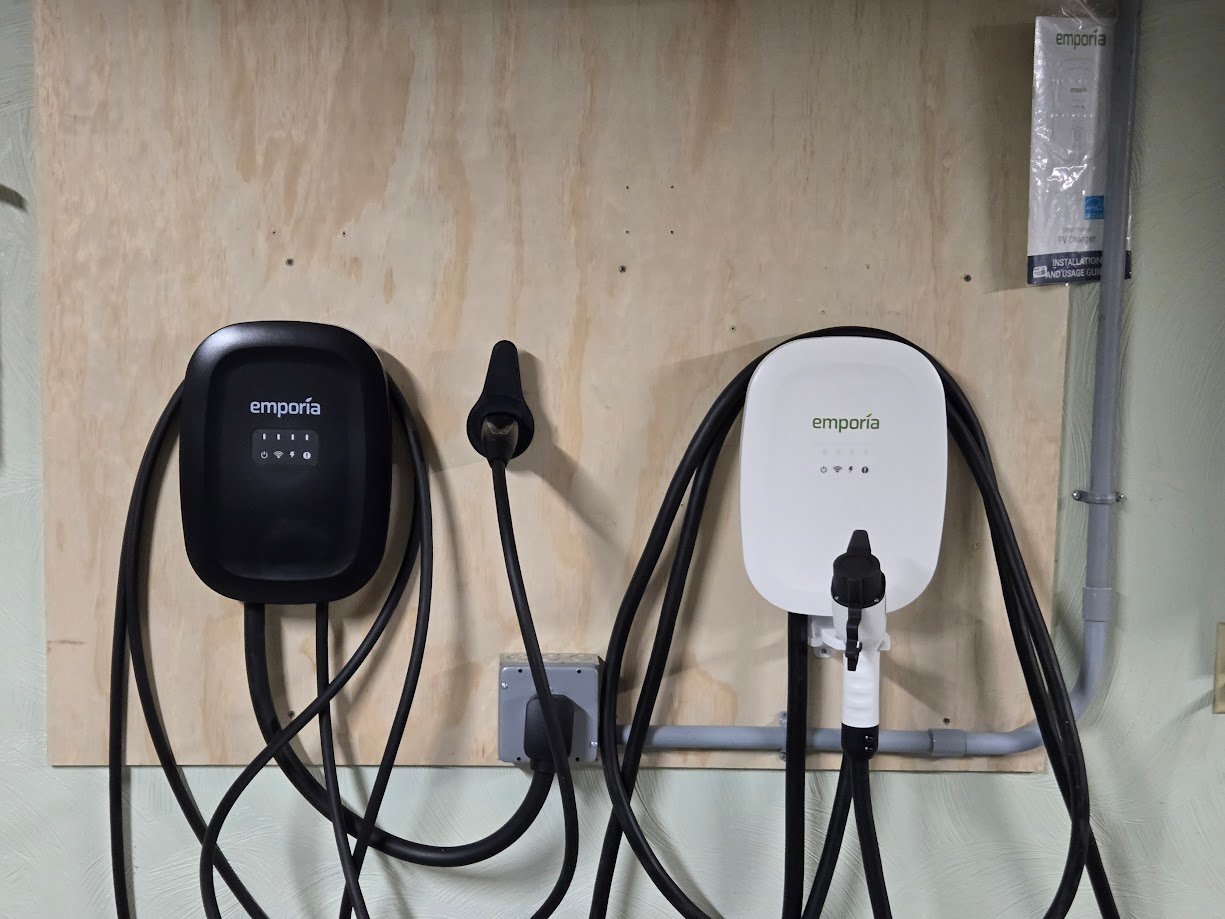 Image of Emporia 48-amp NACS EV charger by John Goreham