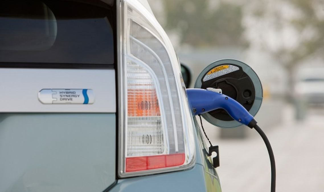 Prius on sale charging station