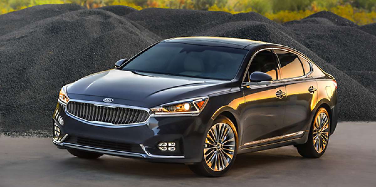 2017 Kia Cadenza