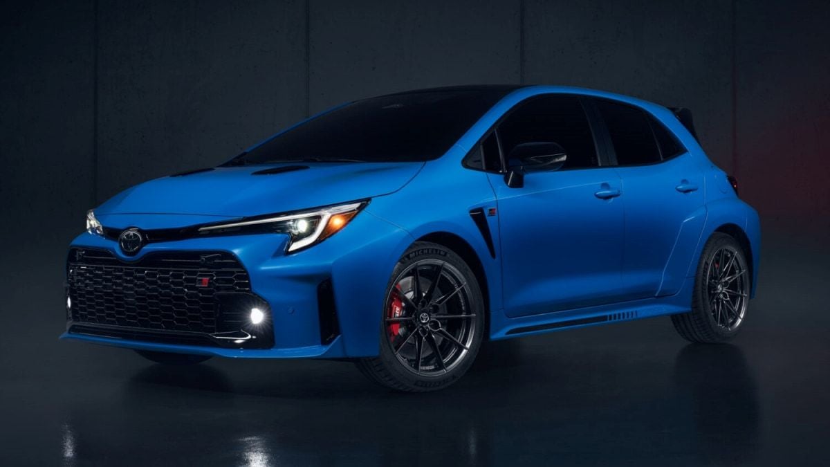 Toyota GR Corolla Circuit Edition in looks great in Nitro Blue color