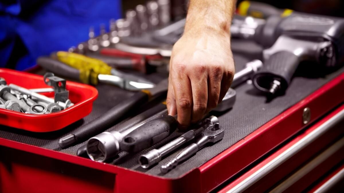 Why Almost Nobody One Buys Craftsman Tools Today