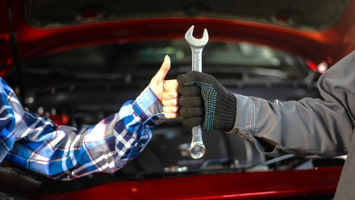 Brake Service and Repair Demonstrated