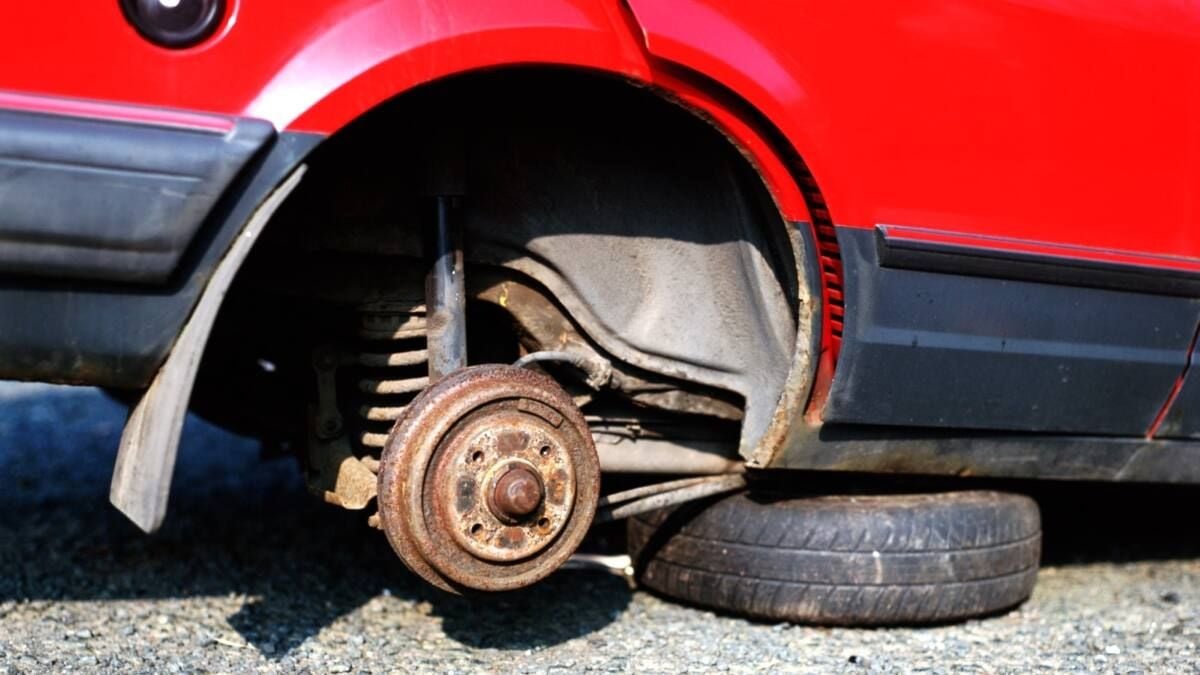 Traditional Jack Stands Do Not Match Modern Car Jack Points