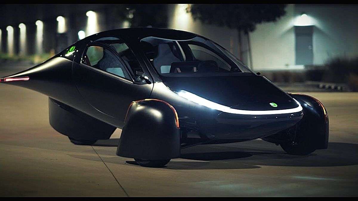 Aptera solar store electric car