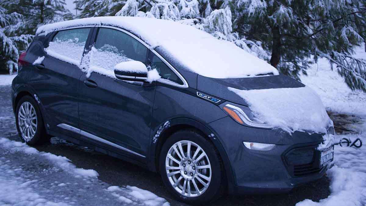 Chevy bolt deals snow