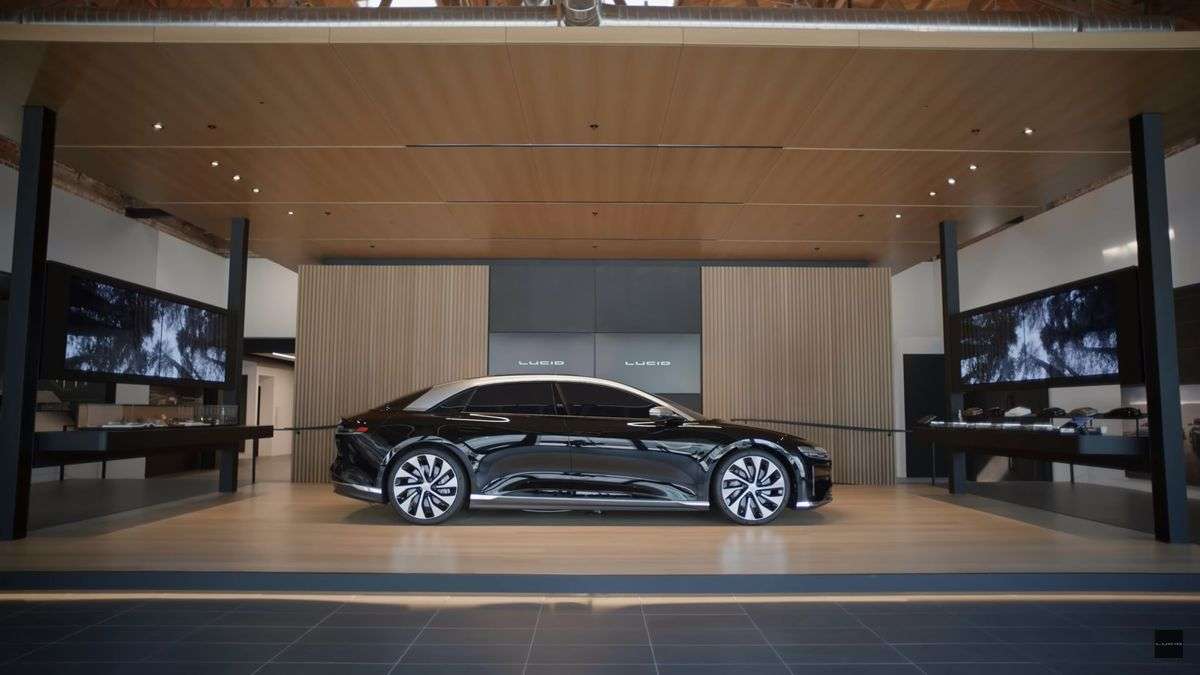 Lucid deals air showroom