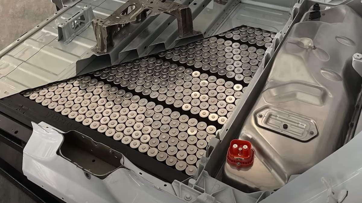 A Tesla Model Y 4680 Battery Range Upgrade | Torque News