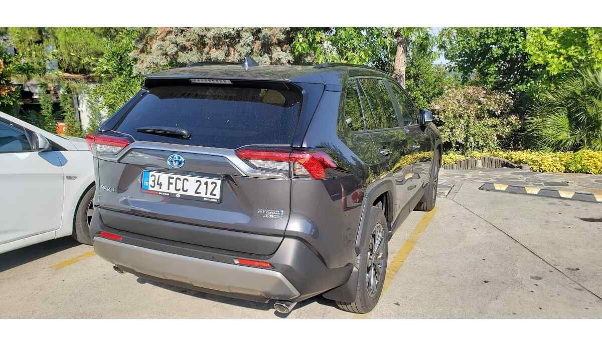 Image of Toyota RAV4 Hybrid in Turkey by John Goreham