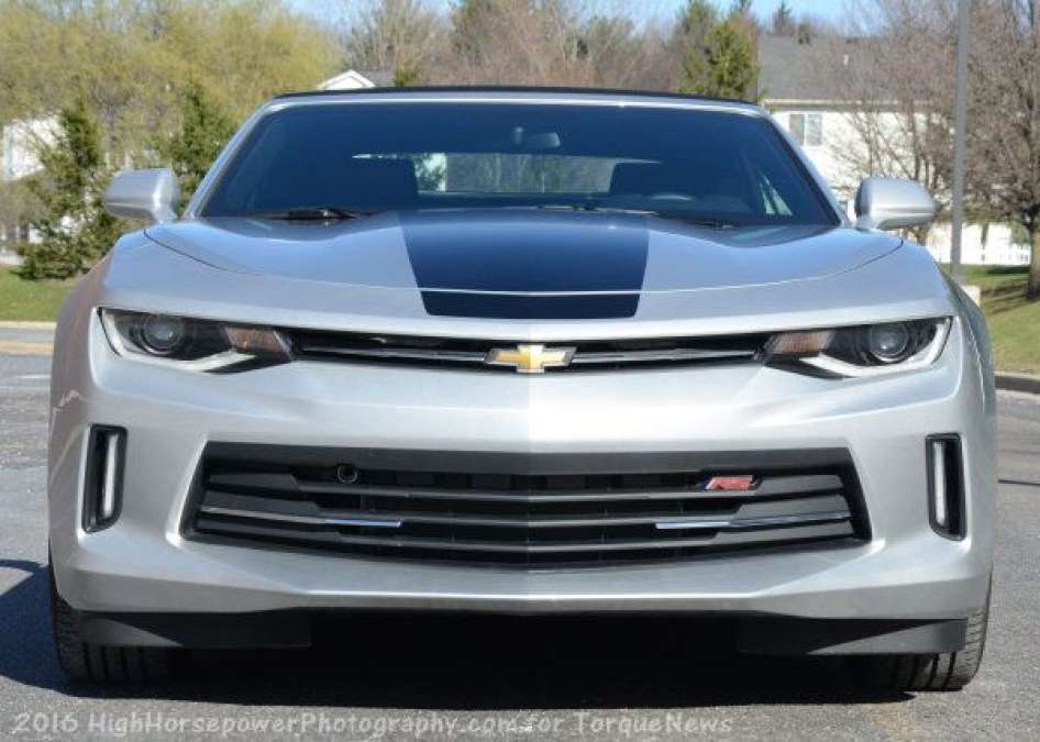 The 2016 Chevrolet Camaro Embraces The V6 Like No Other Muscle Car ...