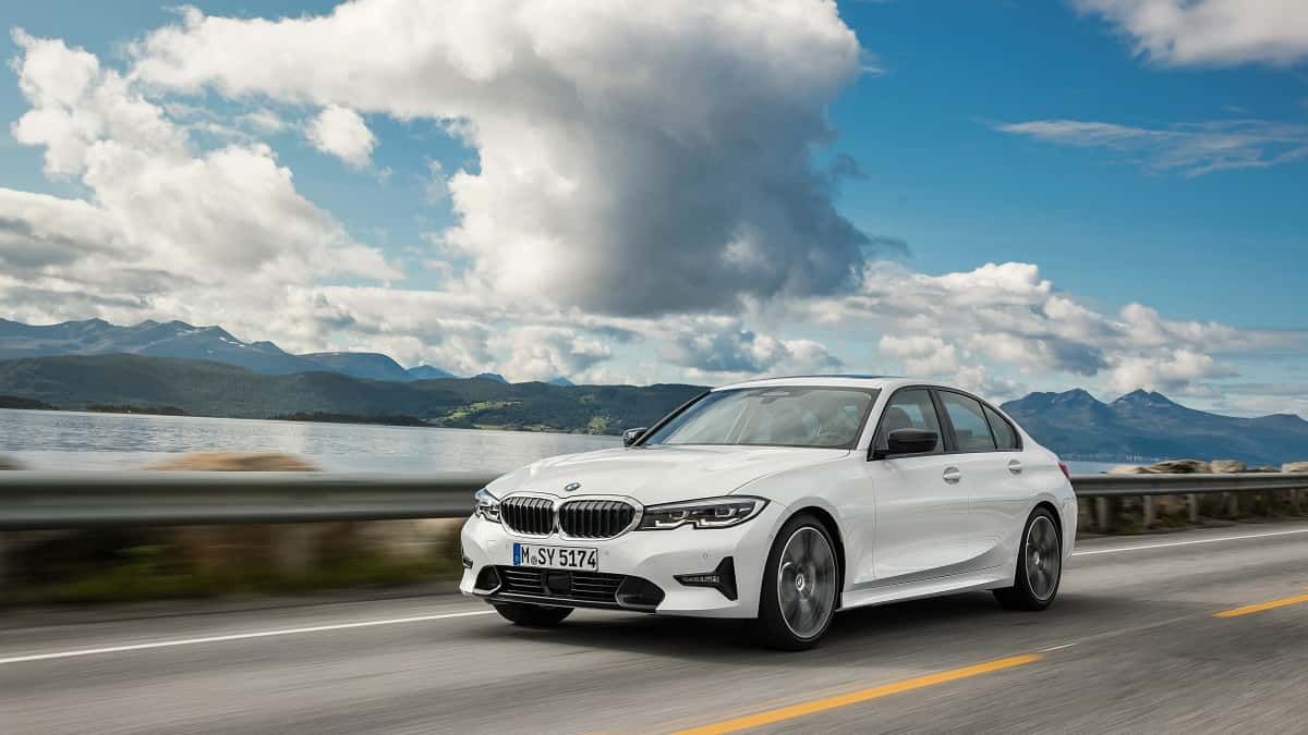 Study Finds Big Improvements From Bmw Driver Assist Technology But One Feature Does Not Help Much Torque News