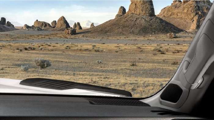 2022 Toyota Tundra interior multimedia passenger side