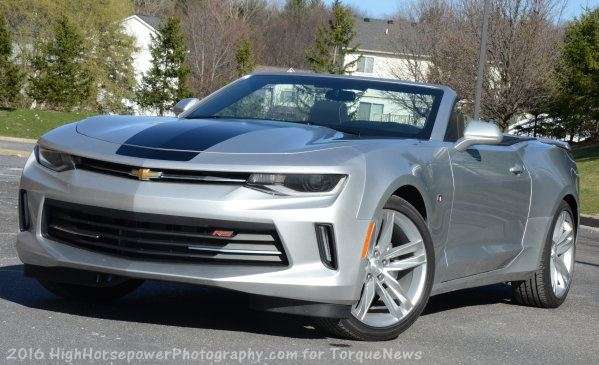 The 2016 Chevrolet Camaro Embraces the V6 Like No Other Muscle Car | Torque  News
