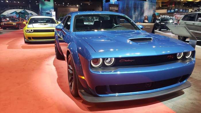 Dodge Shows Off Three New Challenger Colors in Chicago | Torque News