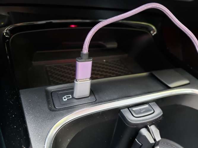 iphone car usb