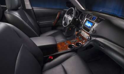 The 2013 Toyota Highlander Hybrid Limited interior