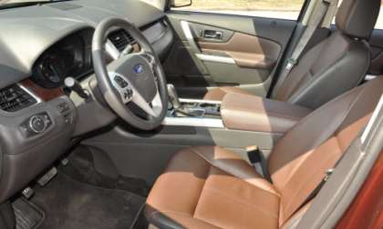 The interior of the Ford Edge Limited EcoBoost