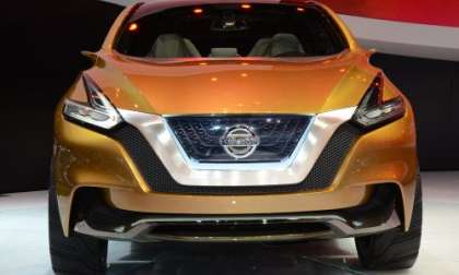 The front end of the Nissan Resonance