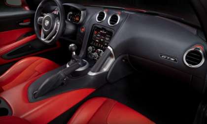 The dash of the 2013 SRT Viper GTS