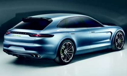 The rear end of the new Porsche Panamera Sport Turismo Concept