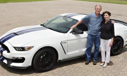 George W Bush with the 2016 Shelby GT350 Mustang