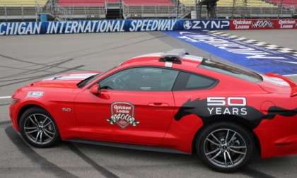 quicken loans 2015 mustang pace car