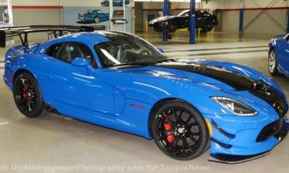 2016 Viper ACR in Competition Blue