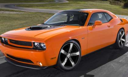 2014 Dodge Challenger Shaker