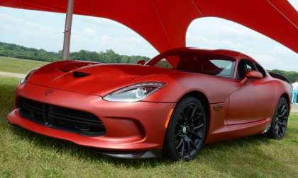 Viper in matte red