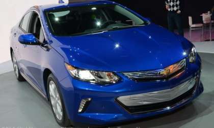 2016 Volt front