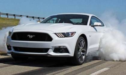 2015 ford mustang gt burnout