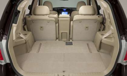 2011 Toyota Highlander cargo area