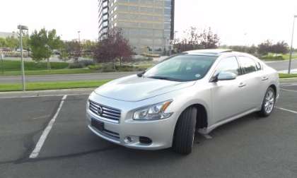 2012 Nissan Maxima in silver