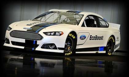 2013 Ford Fusion NASCAR